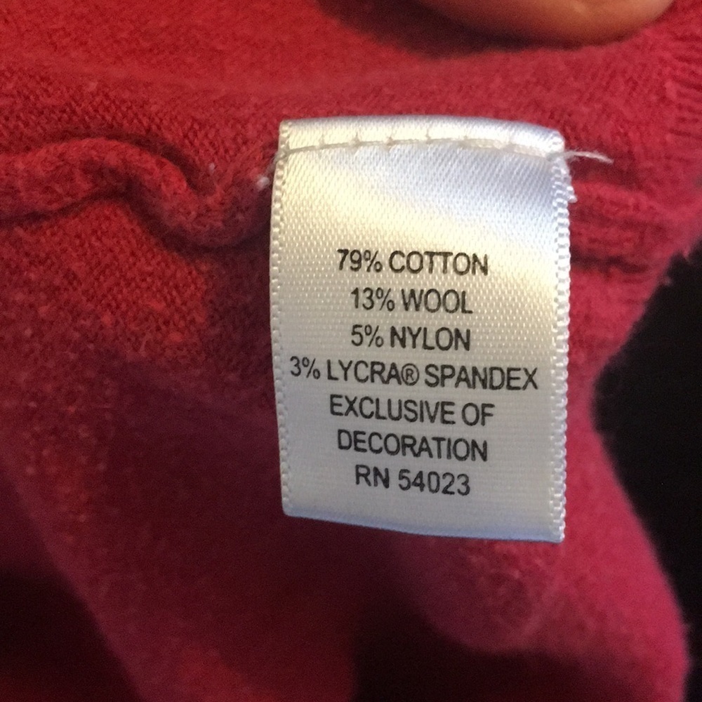 Banana Republic Red Sweater - Picture 9 of 10